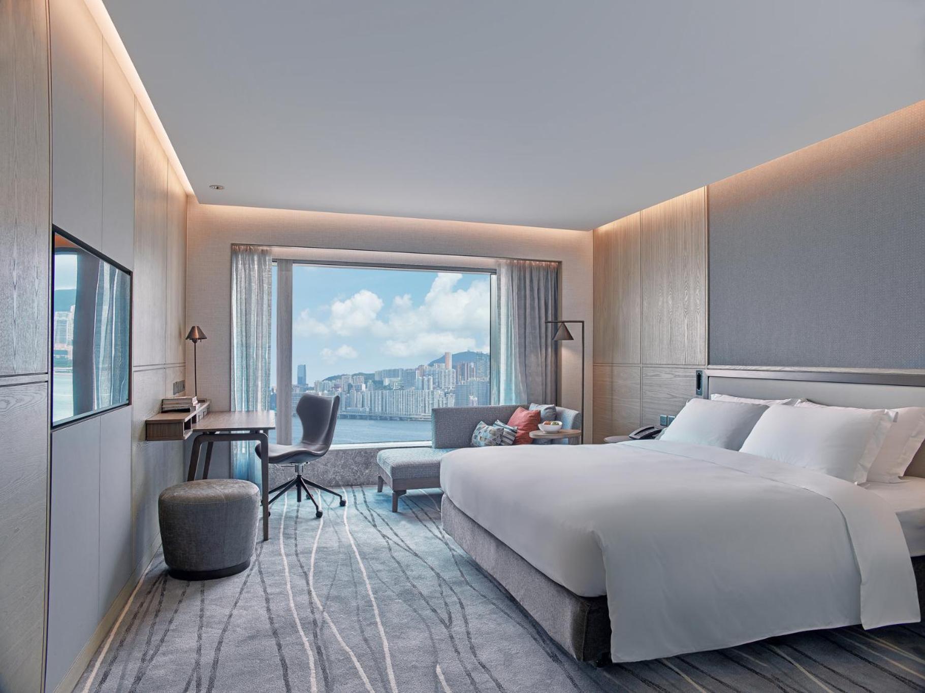 New World Millennium Hotel