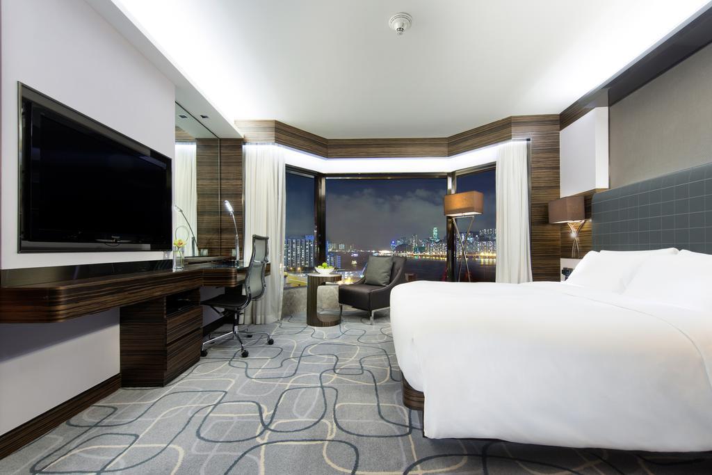 Hotel New World Millennium 5*