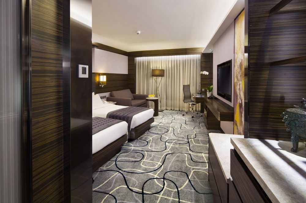 Hotel New World Millennium